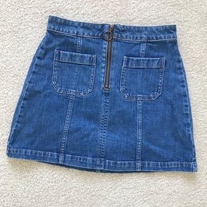 SOLD Madewell denim mini skirt